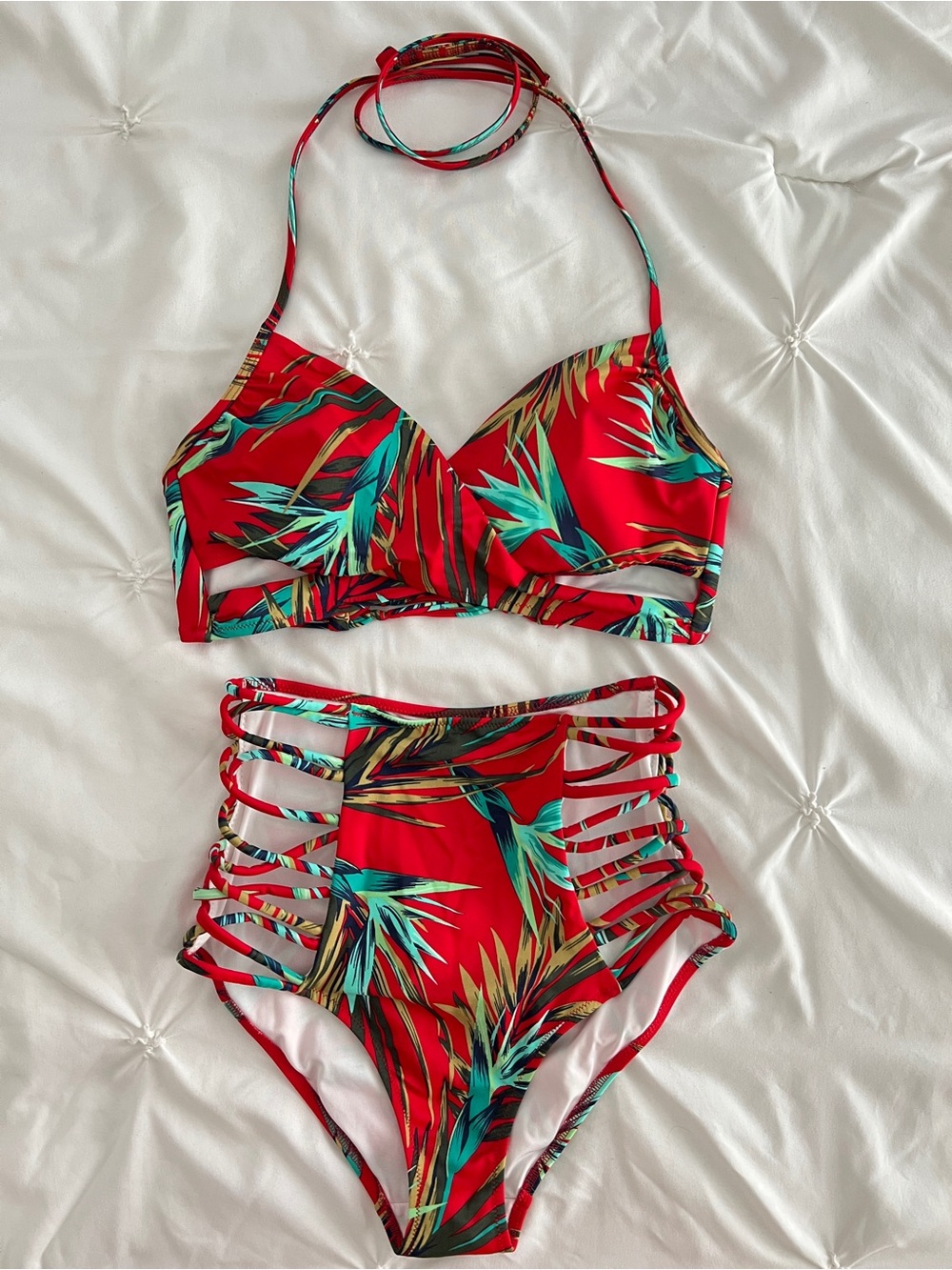 Victoria’s Secret PINK Bikini Set + NWT Aerie Bikini Bottom (Bundle of 3)